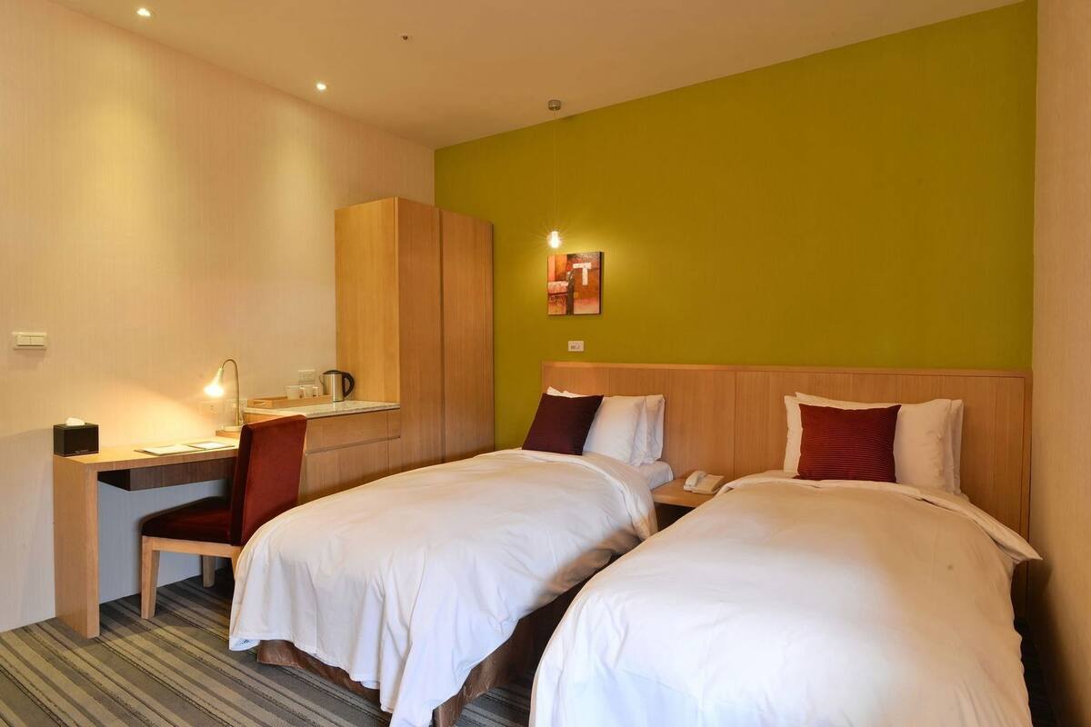 Wifi gratis y ropa de cama 