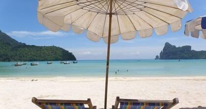 Phi Phi Twin Palms Bungalows