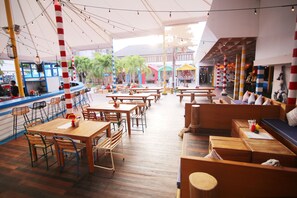 Sports bar - Hu'u Villas (Seminyak)