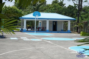 Terrain de basketball