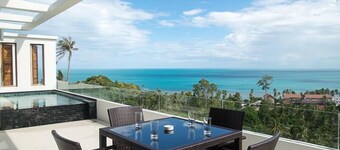 Tropical Sea View Residence