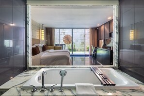 2 bedrooms, premium bedding, down duvets, pillow-top beds