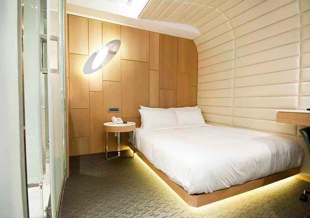 1 bedroom, in-room safe, desk, free wifi