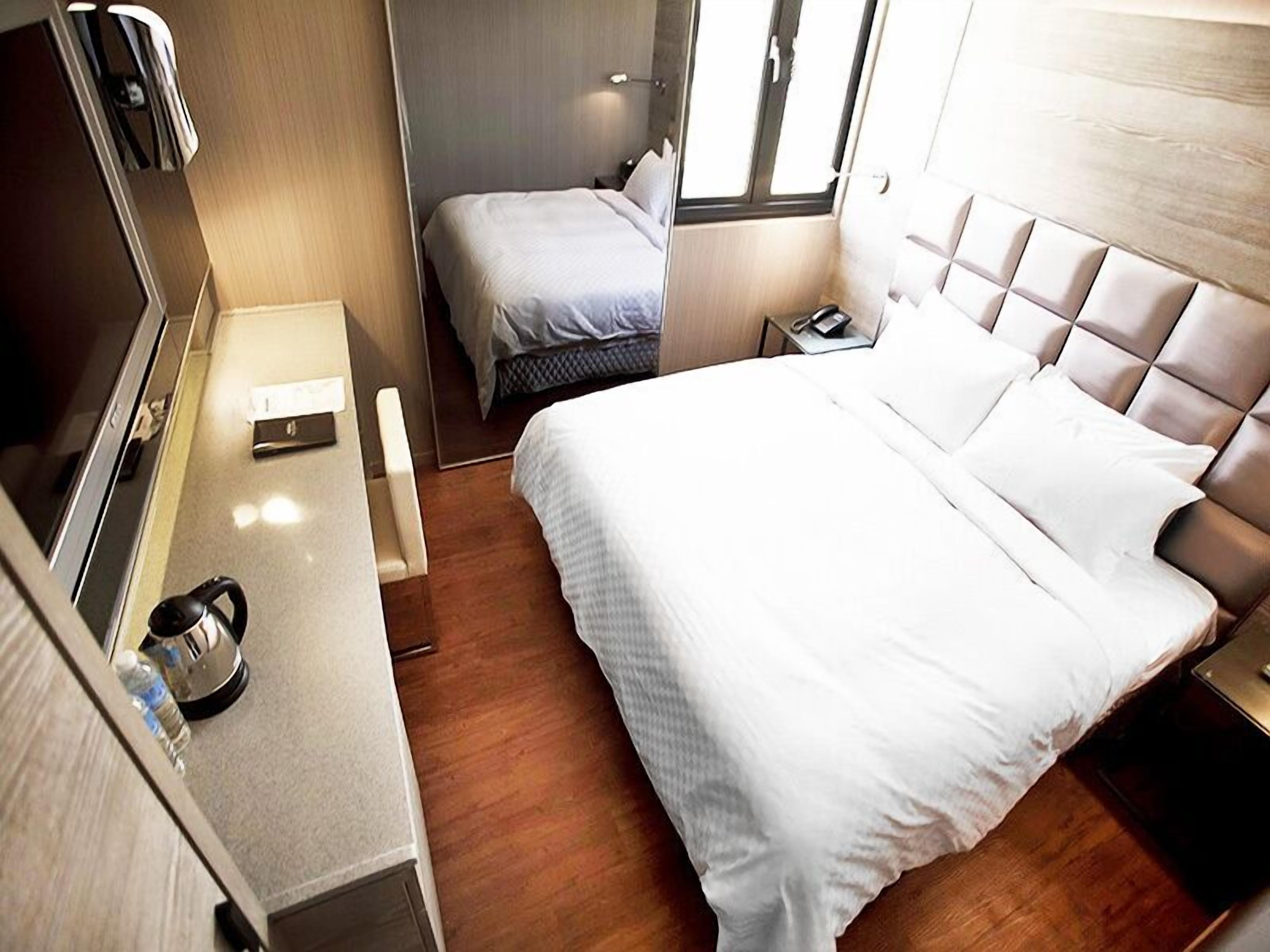 double room | in-room safe, free wifi, bed sheets