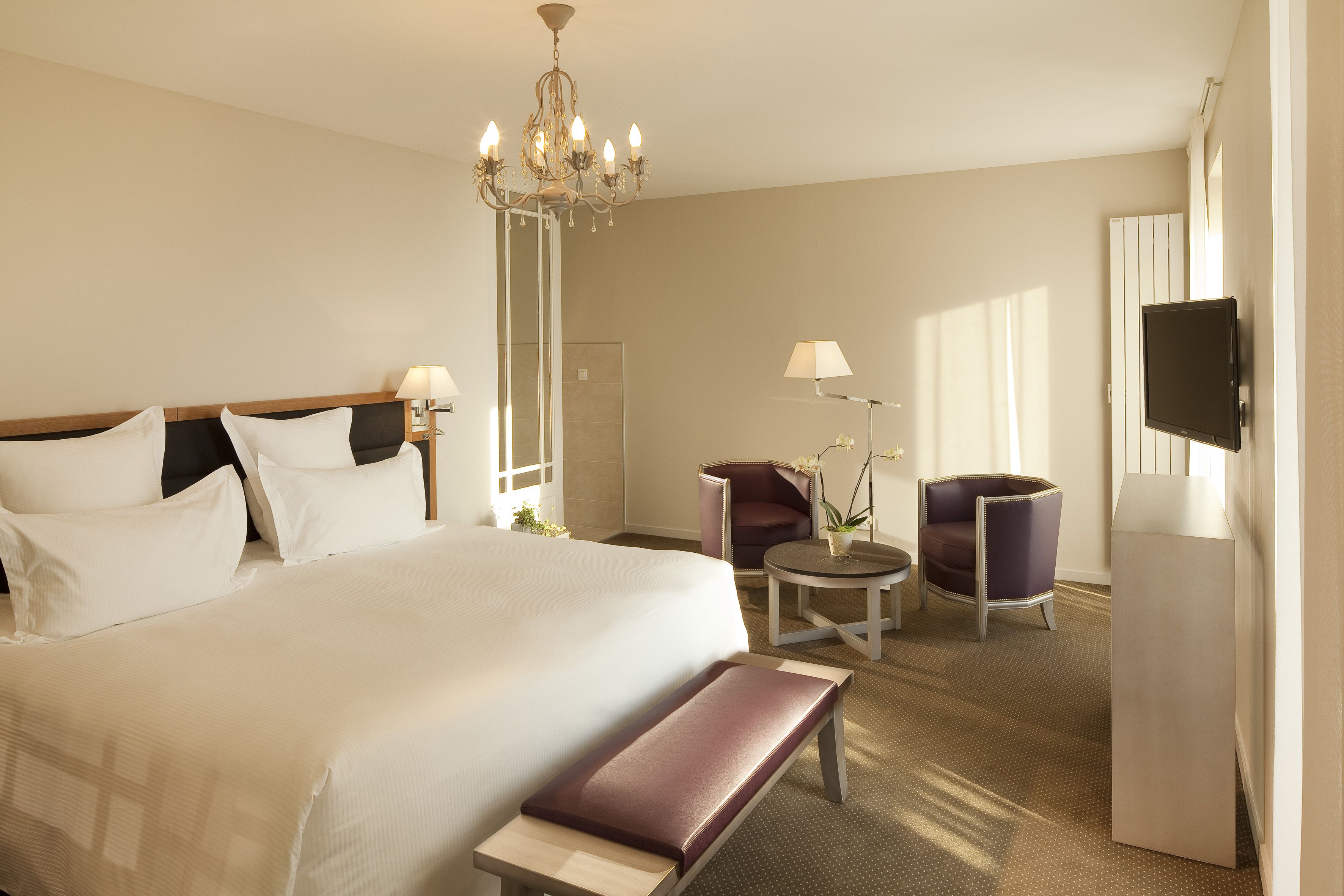 superior double room, sea view | minibar, desk, blackout curtains, soundproofing