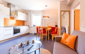 Family Apartment, 1 Bedroom, Balcony, Mountainside