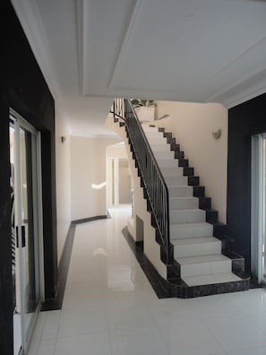 Interior entrance - Global Village Guesthouse (Manzini)