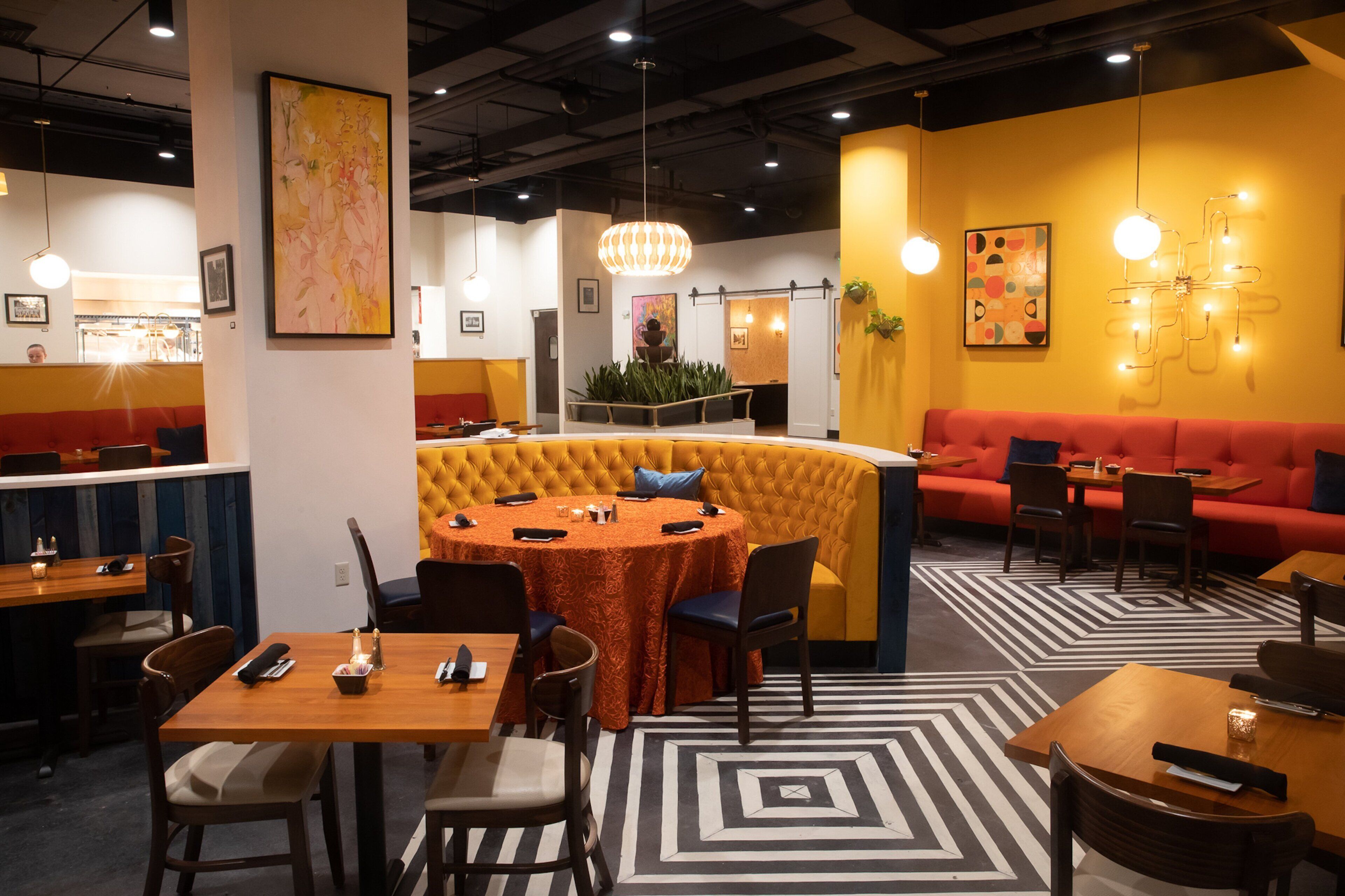 lunch and dinner served