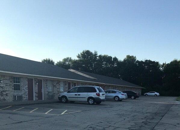 Free self-parking