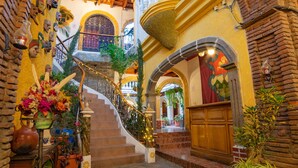 Reception - Hotel Gran Plaza Euromaya (Antigua Guatemala)