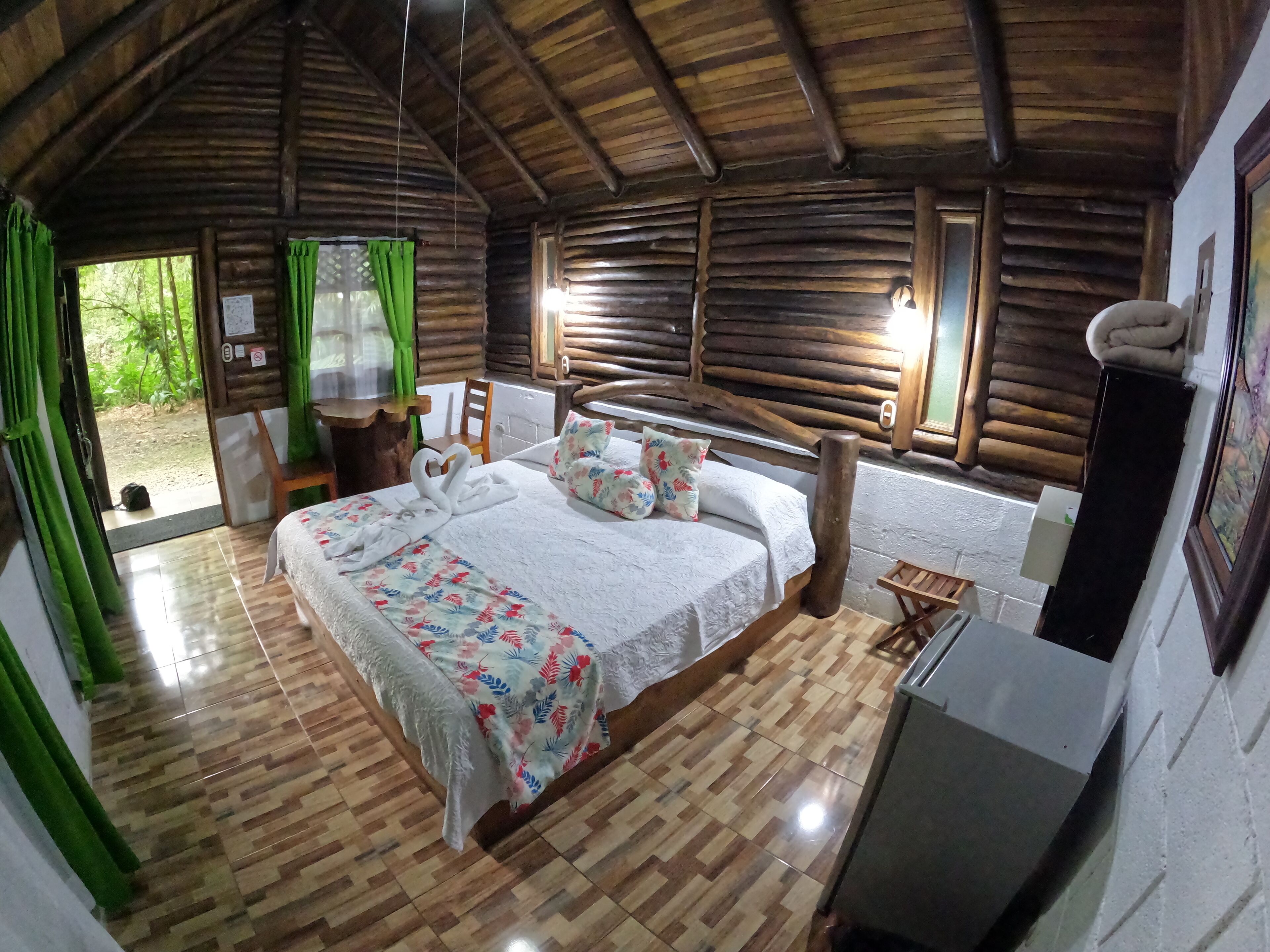 double room (bungalow) | 1 bedroom, in-room safe, bed sheets