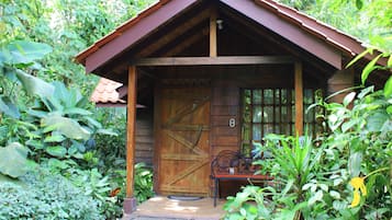 Basic Room, 1 Bedroom, Non Smoking, Garden View | In-room safe, bed sheets