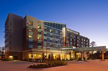 Hotel Exterior at Hyatt Place Houston / The Woodlands