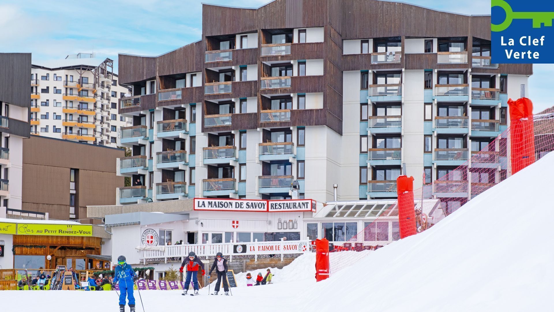 واجهة المنشأة