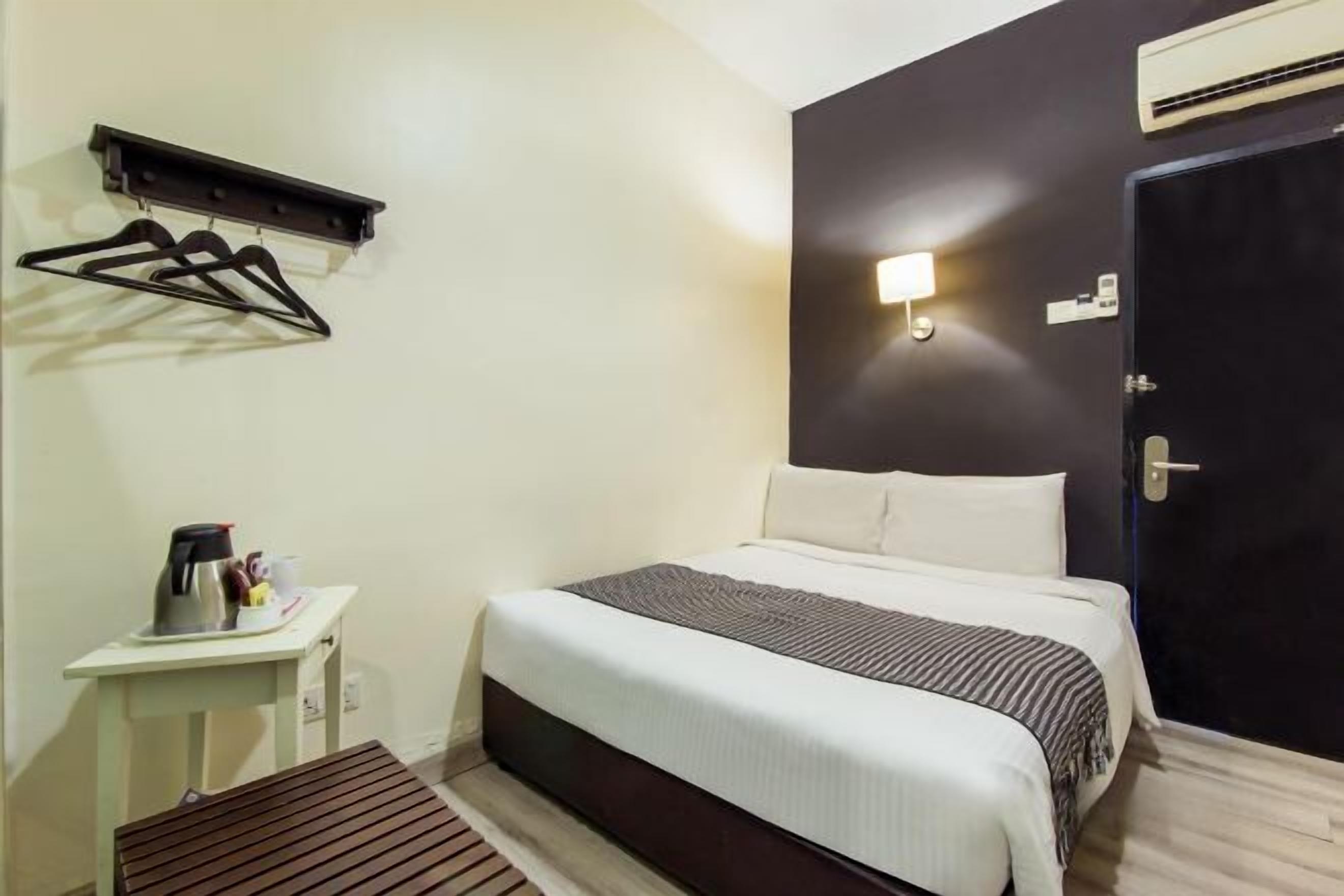 Desk, iron/ironing board, free WiFi, bed sheets