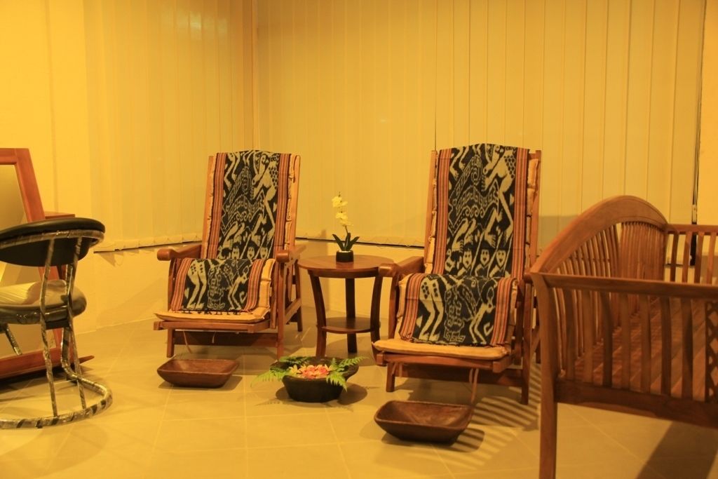 body treatments, body wraps, body scrubs, facials