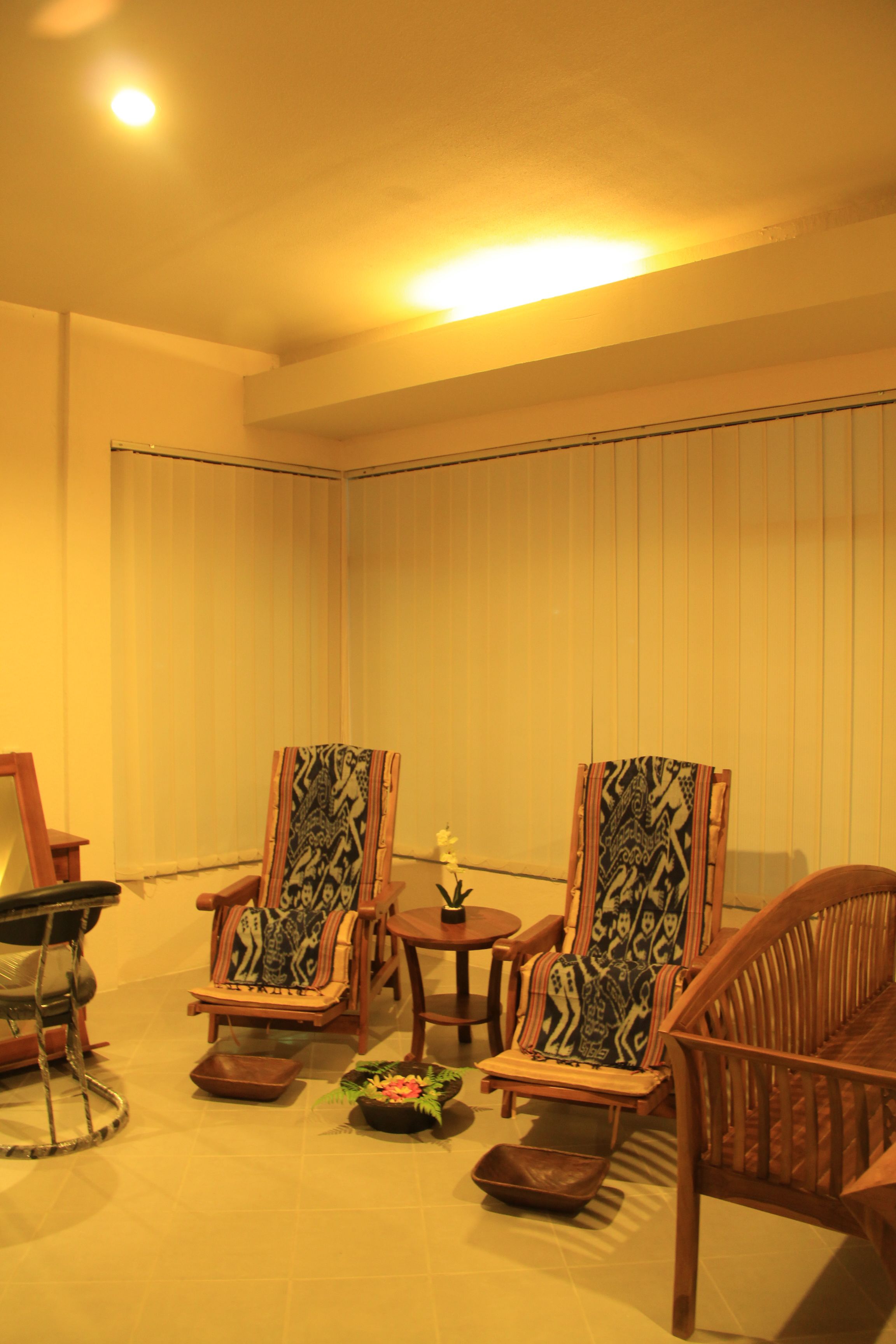 body treatments, body wraps, body scrubs, facials