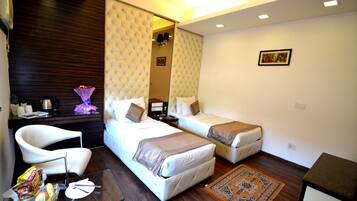 Egyptian cotton sheets, premium bedding, minibar, in-room safe