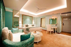 Suite estudio básica (Suite Room with Airport Drop) | 1 habitación y ropa de cama de alta calidad 