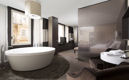 Rome Life Hotel