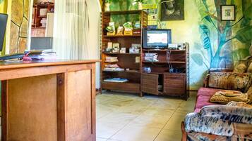 Hall