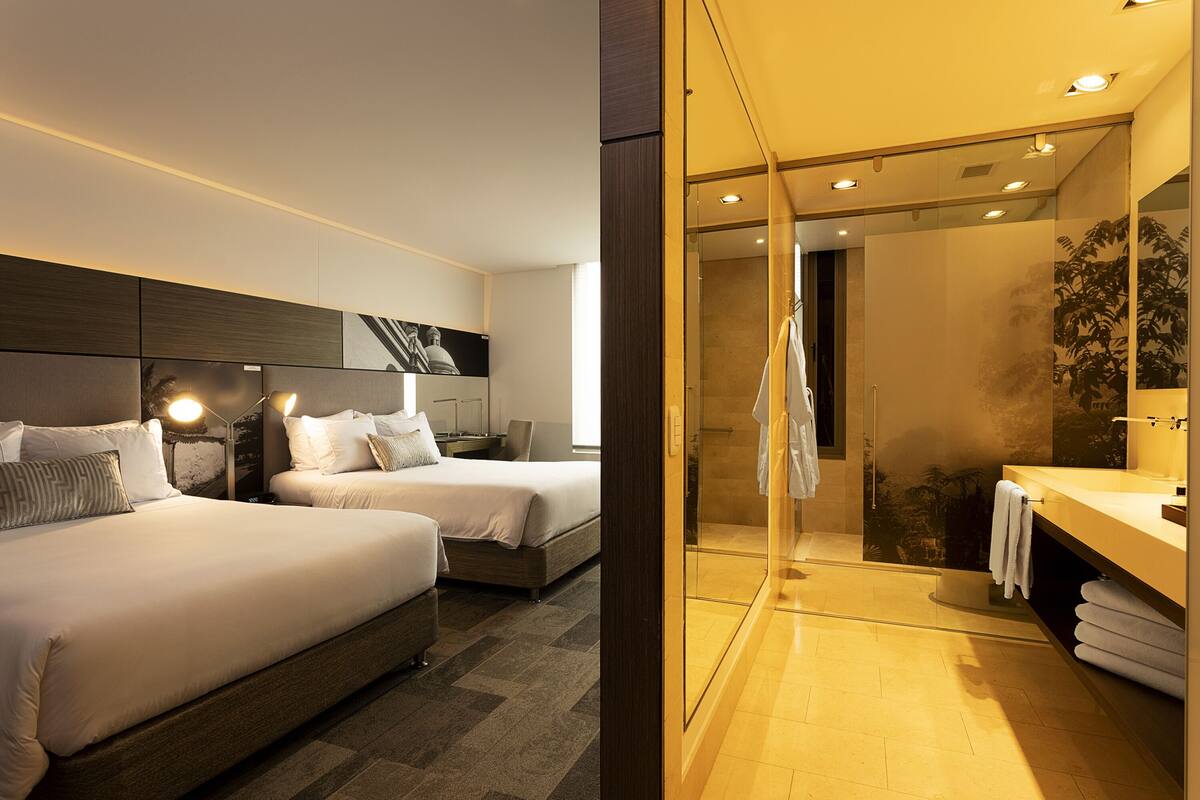superior twin room | 1 bedroom, premium bedding, minibar, in-room safe