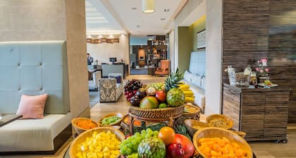 EK Hotel By Preferred Hotels Group