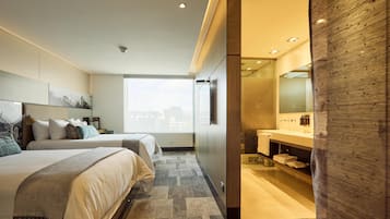 Ropa de cama de alta calidad y minibar