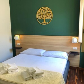 Comfort Double or Twin Room | Premium bedding, memory foam beds, individually furnished, desk - Il Piccolo Albergo Matera (Matera)