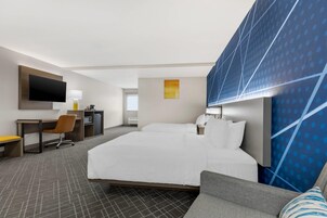 Decoración personalizada, muebles diferentes y escritorio 