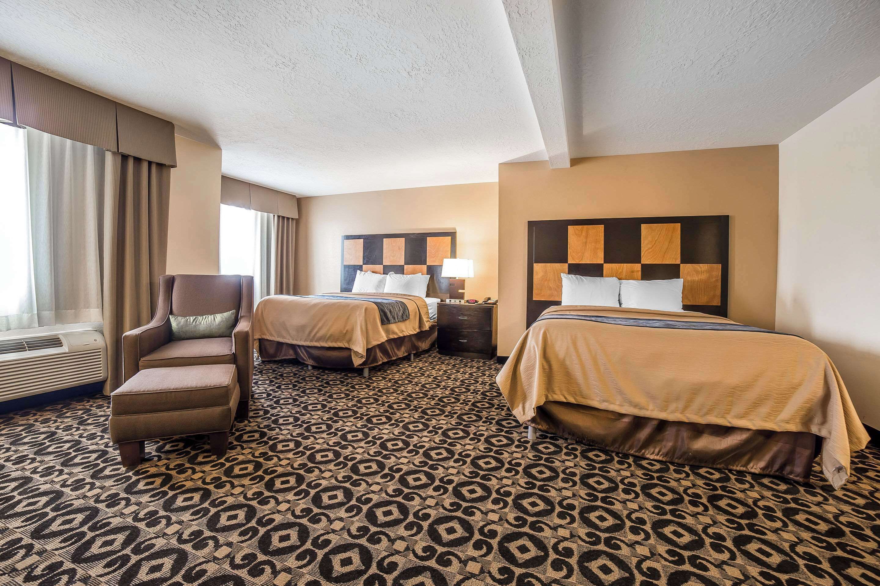 individually decorated, individually furnished, desk, iron/ironing board