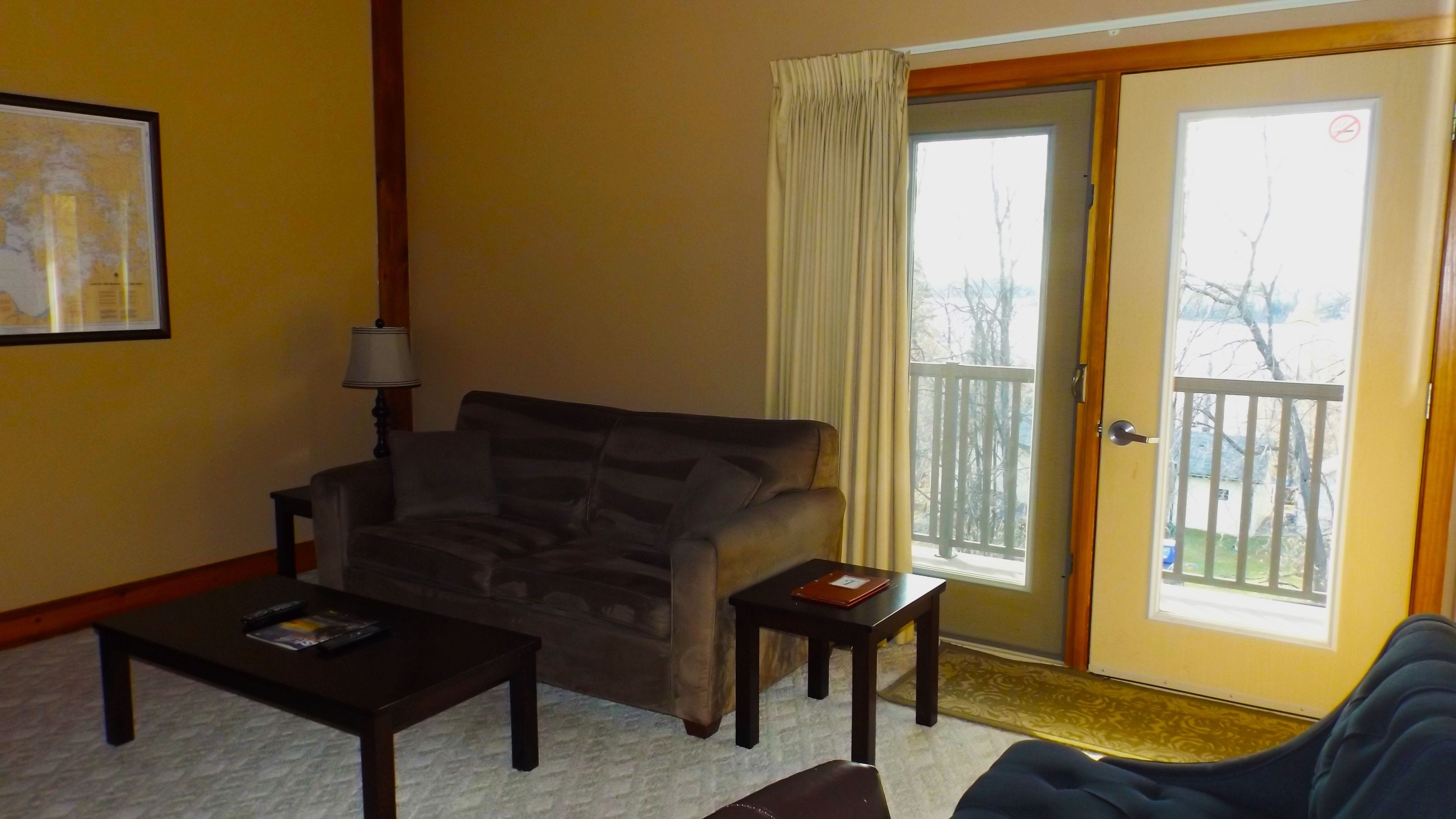 Suite, 1 Queen Bed with Sofa bed | Iron/ironing board, rollaway beds, free WiFi, bed sheets