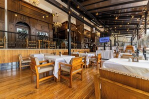 Restaurant - Hotel Du Parc (Medellín)