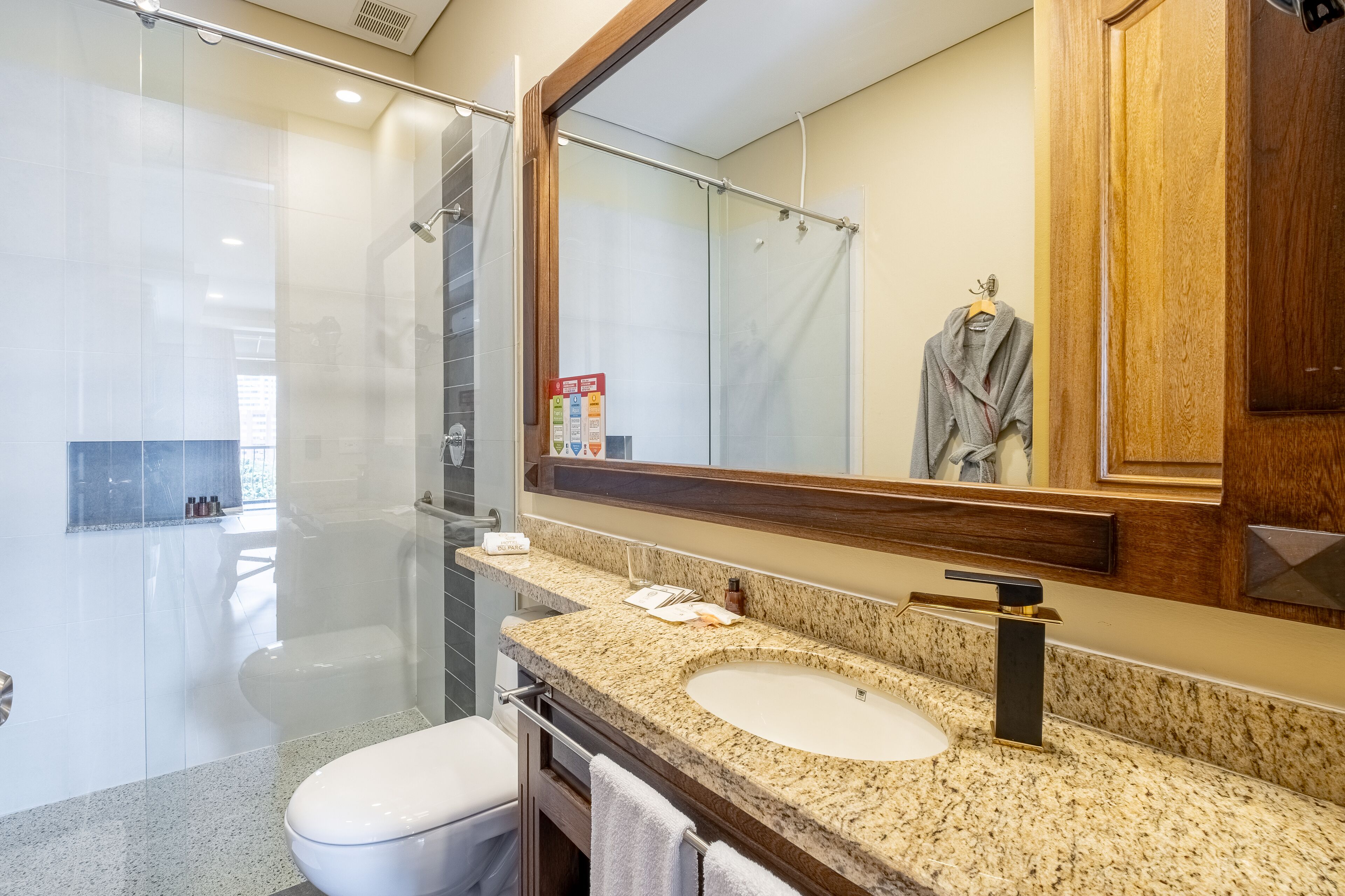 Photo - Hotel Du Parc