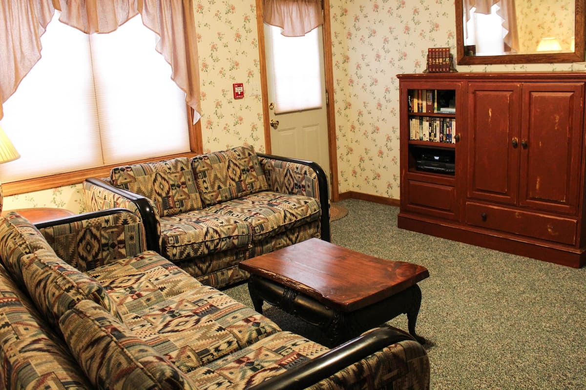 Family Apartment, Ensuite (Nutmeg Suite)