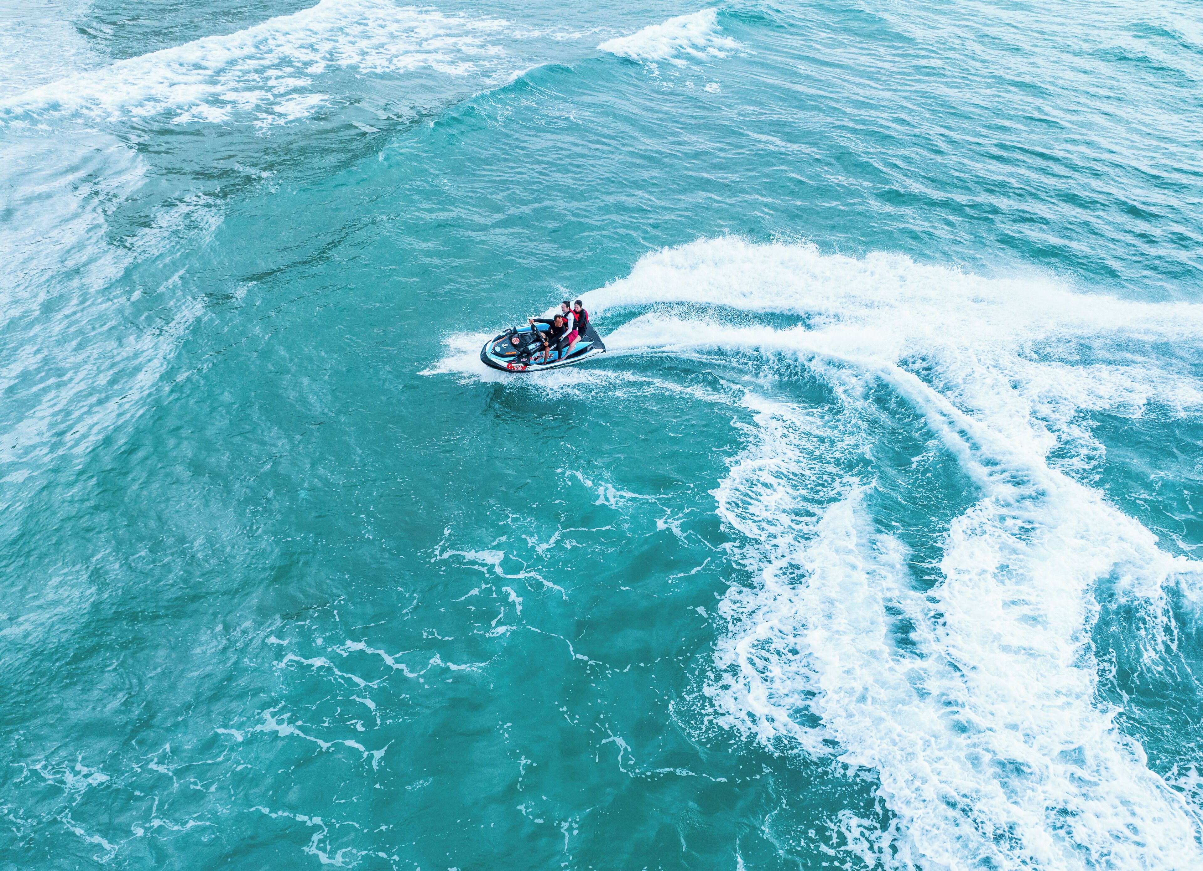 on the beach, white sand, free beach shuttle, sun-loungers