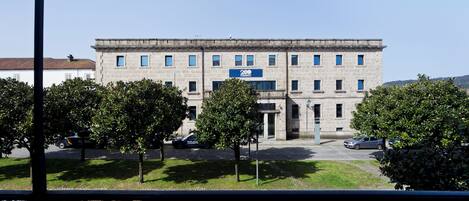 Vue depuis lâhĂ©bergement