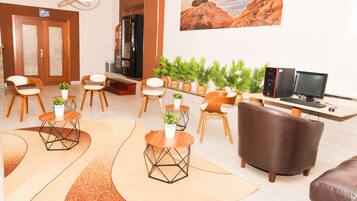 Double Room, Ensuite | Lobby