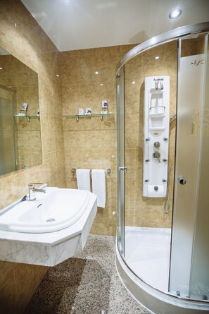 Free toiletries, hair dryer, towels