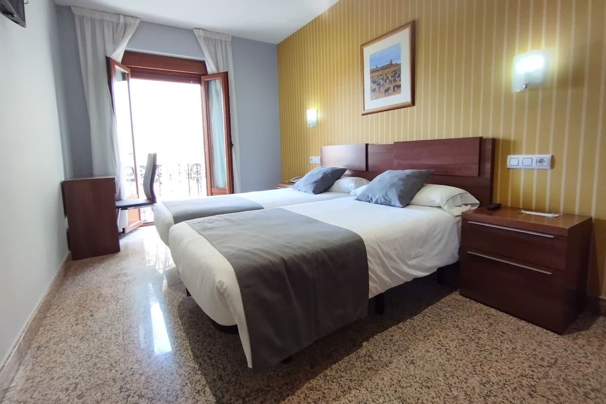 Panoramic Twin Room | 2 bedrooms, blackout drapes, iron/ironing board, free WiFi