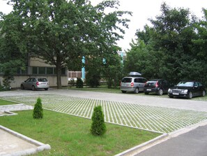 Free self-parking - Sport Hotel (Debrecen)