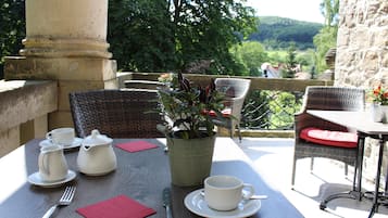 Dagelijks ontbijtbuffet inbegrepen