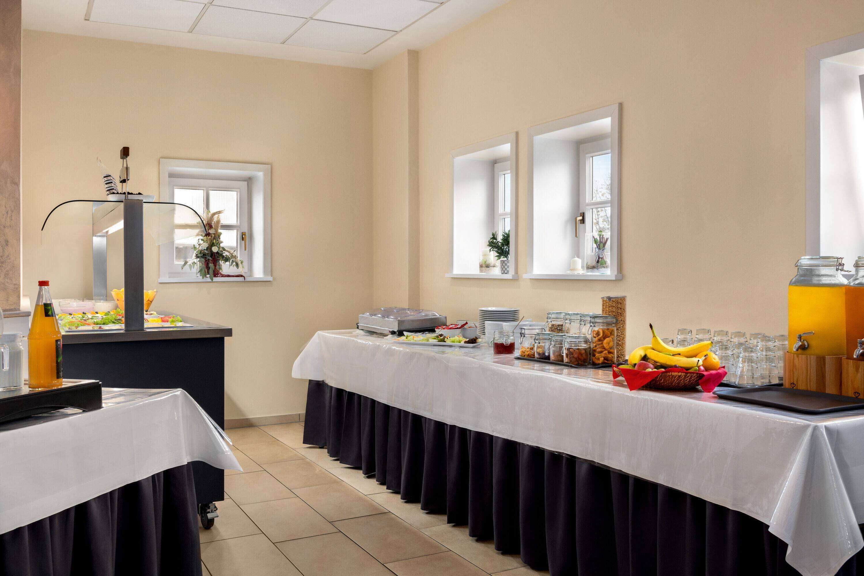 daily buffet breakfast (eur 14.00 per person)