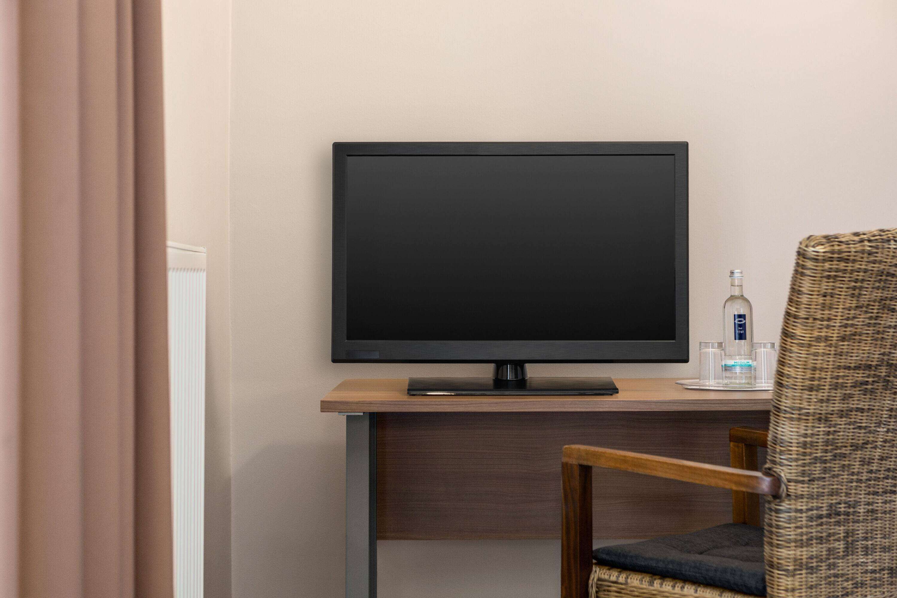 premium bedding, in-room safe, desk, blackout curtains