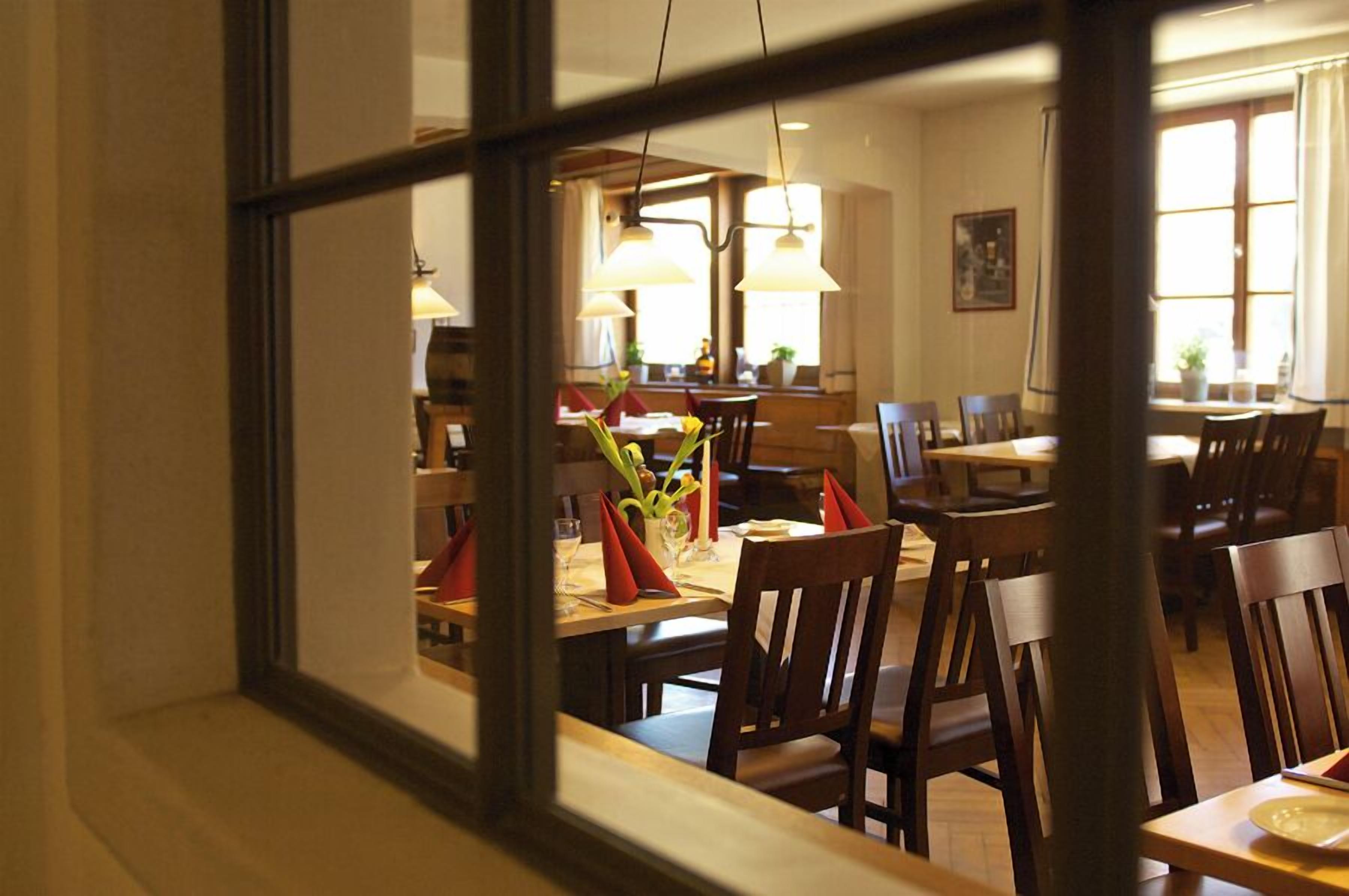 Mittagessen und Abendessen, lokale Küche