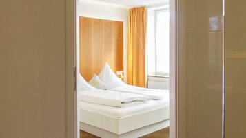 In-room safe, desk, free WiFi, bed sheets