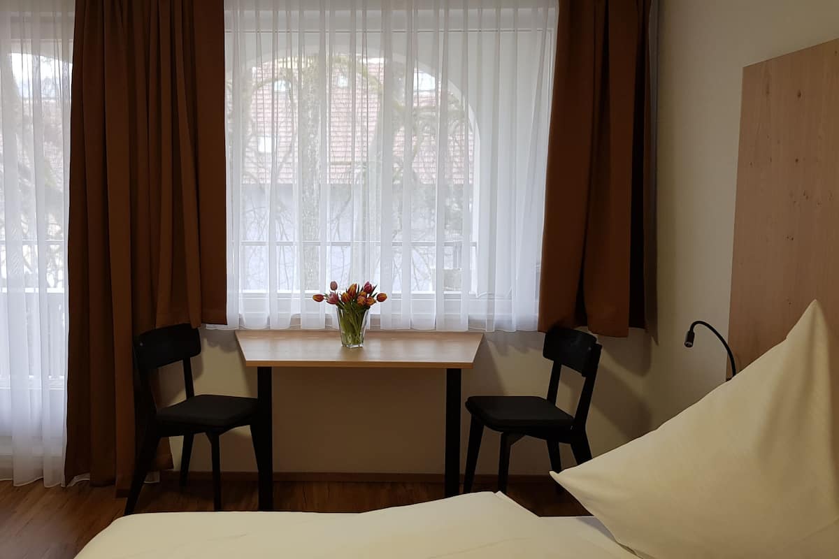 in-room safe, desk, free wifi, bed sheets