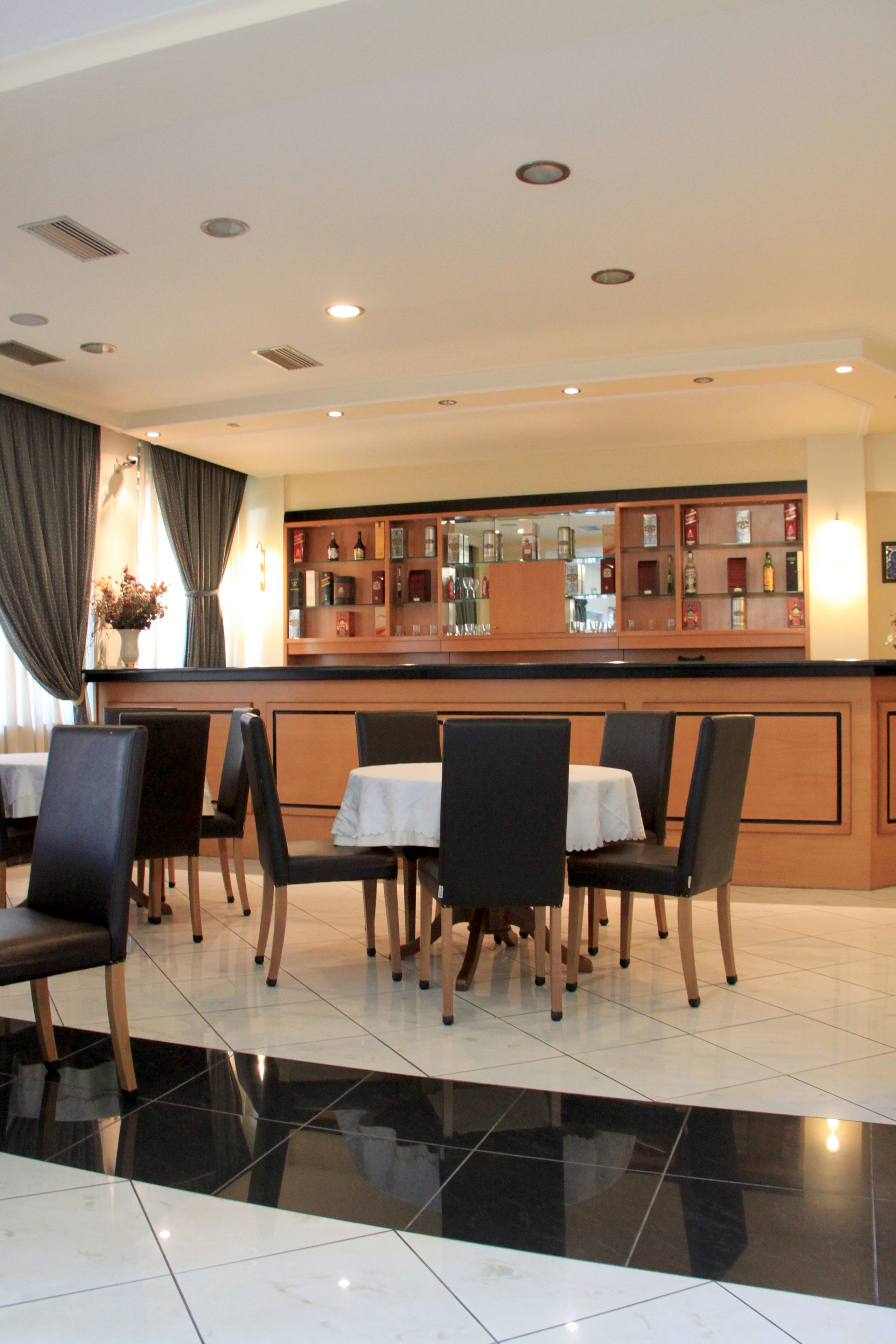 Photo - Hotel Platon