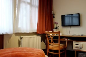 Television - Hotel Diamant (Wedel)