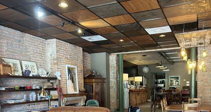 William Watson Hotel